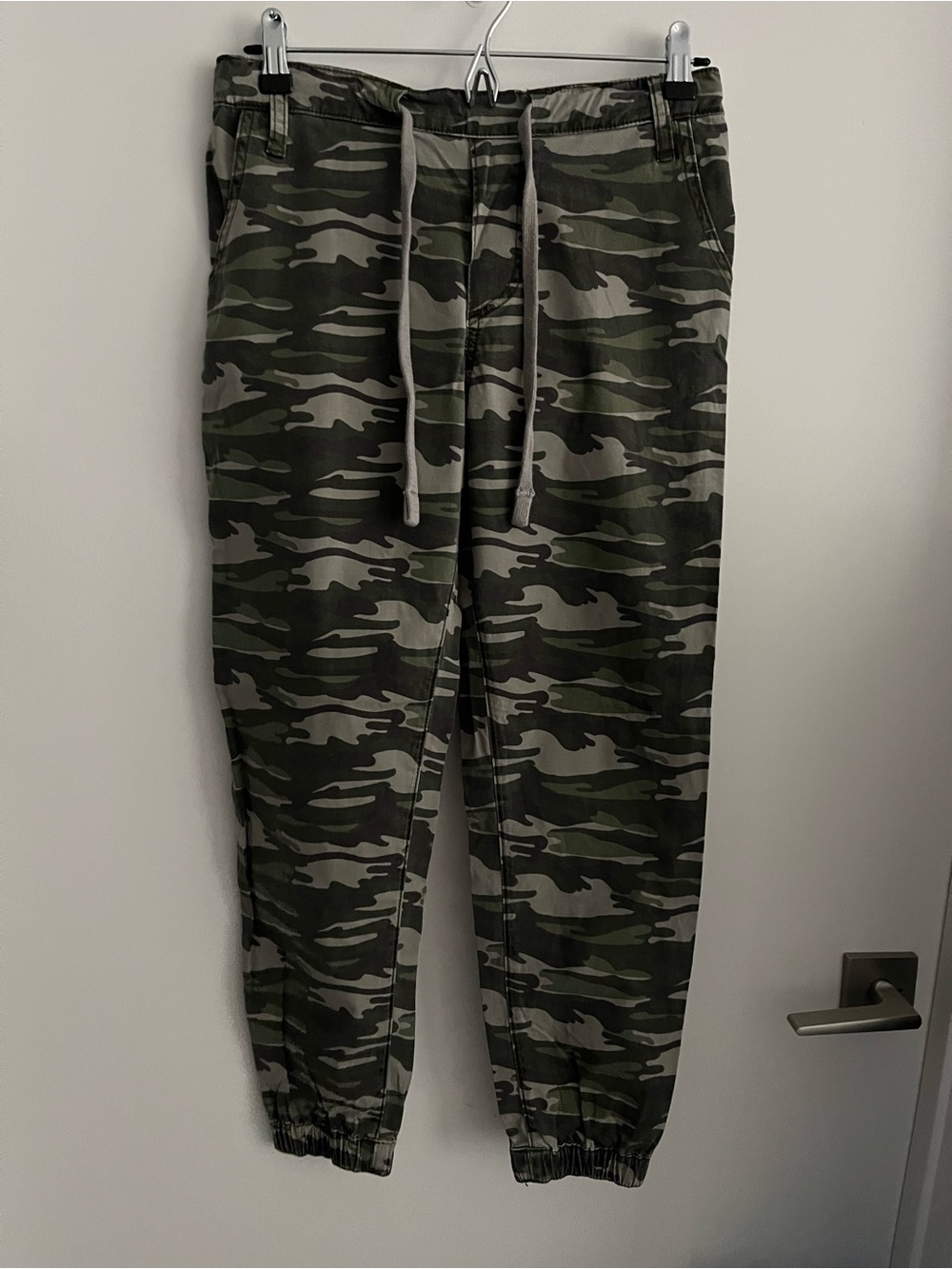 True Religion Women's Green Camo Drawstring Joggers XS Fits Sizes 4-6